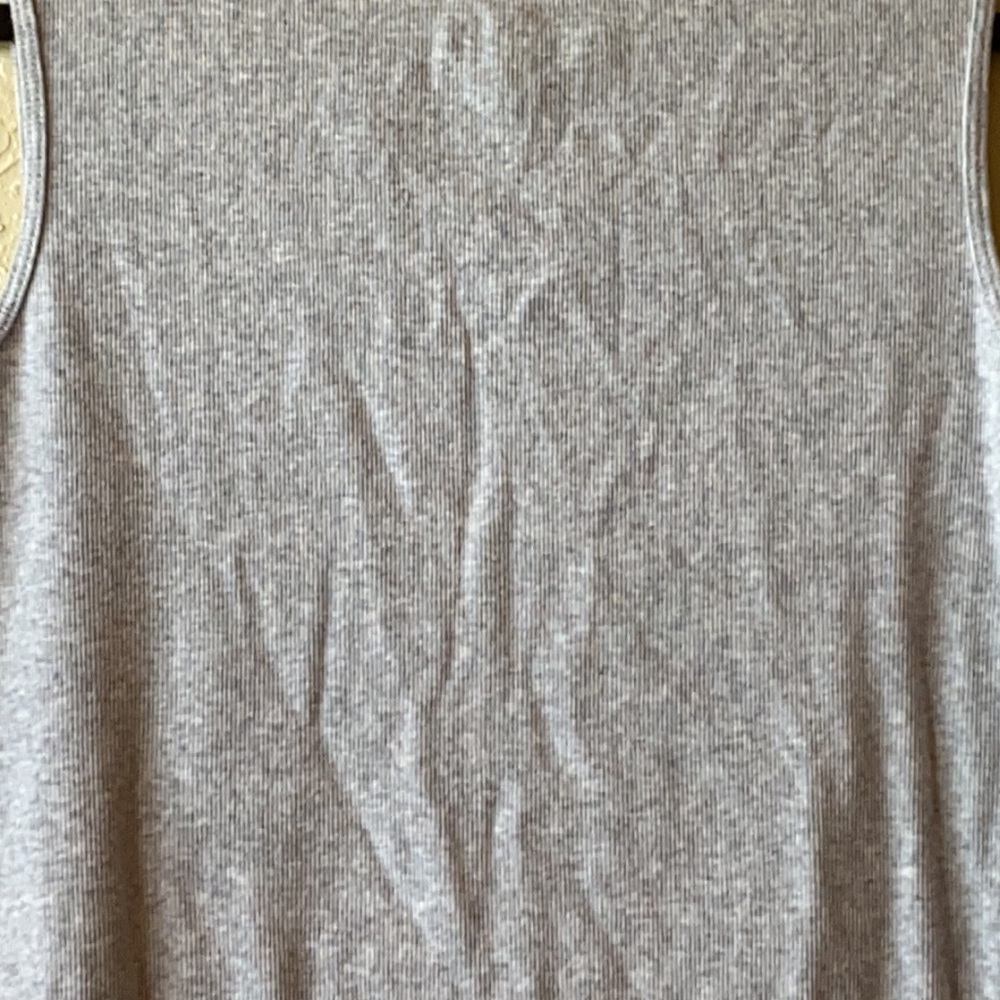 Gray Ribbed Tank Top - Picture 5 of 6